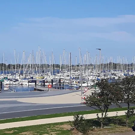 Genua * Burgtiefe auf Fehmarn